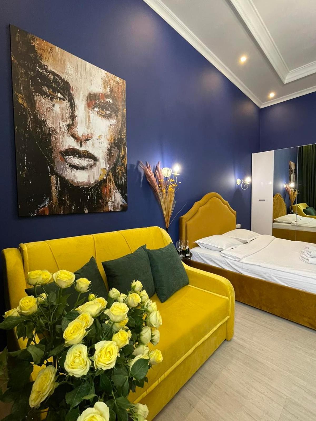 Royal Apartment On Slovatskogo 8 Lviv Buitenkant foto