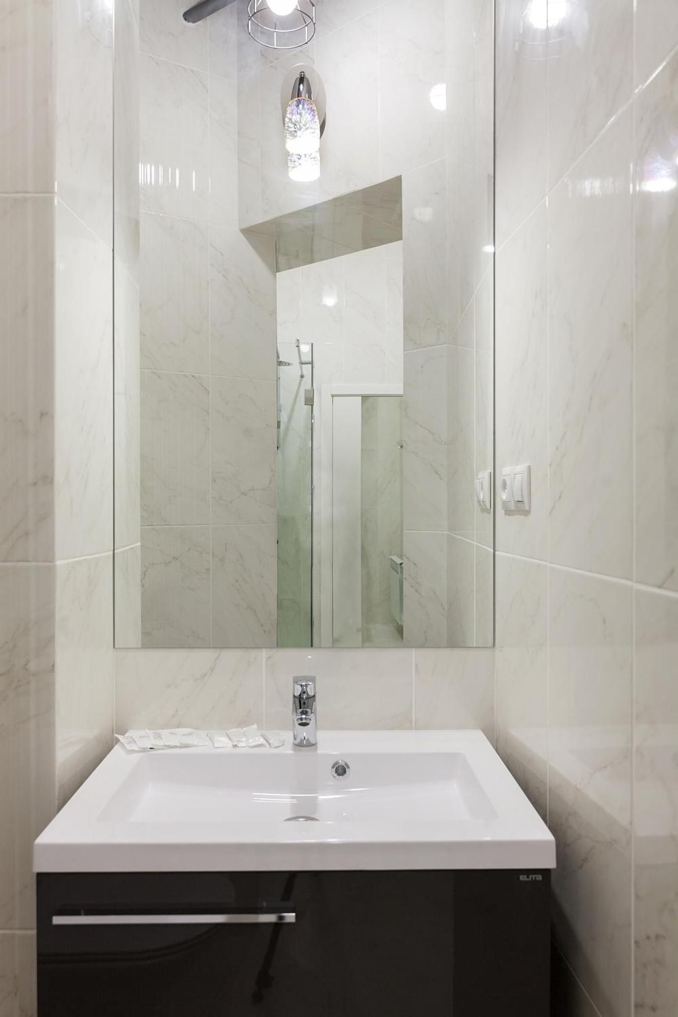 Royal Apartment On Slovatskogo 8 Lviv Buitenkant foto