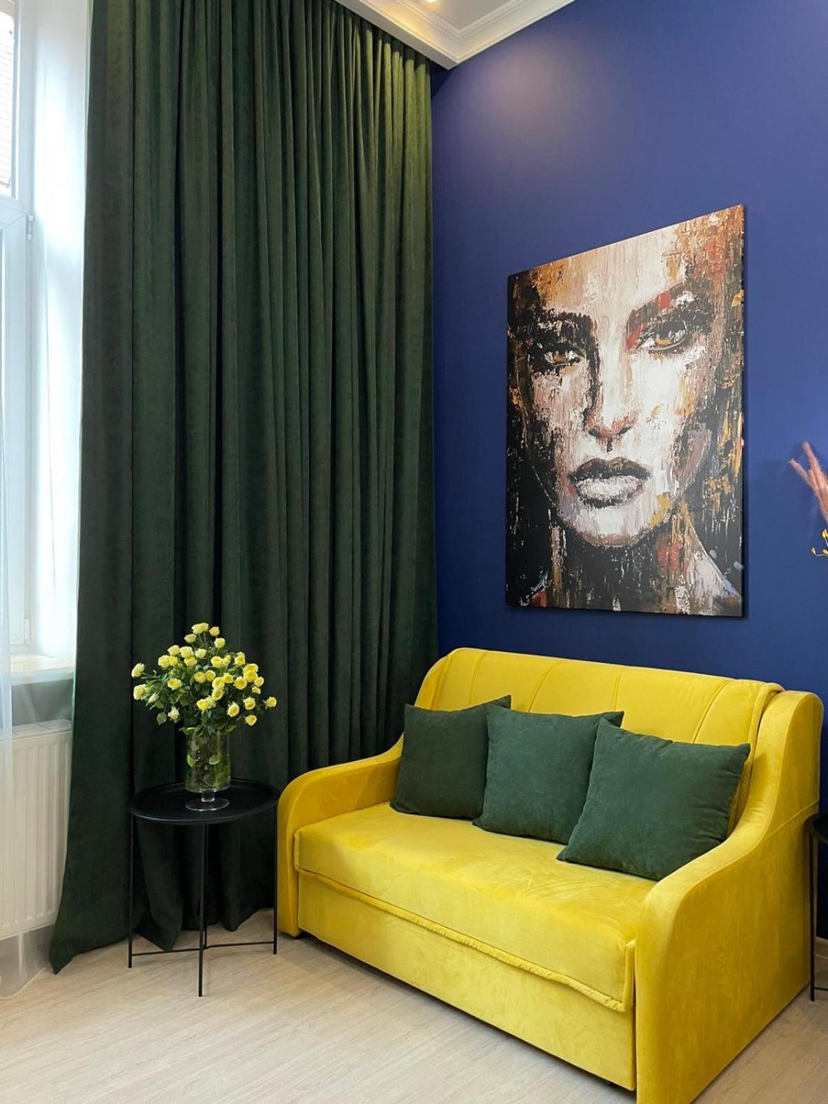 Royal Apartment On Slovatskogo 8 Lviv Buitenkant foto