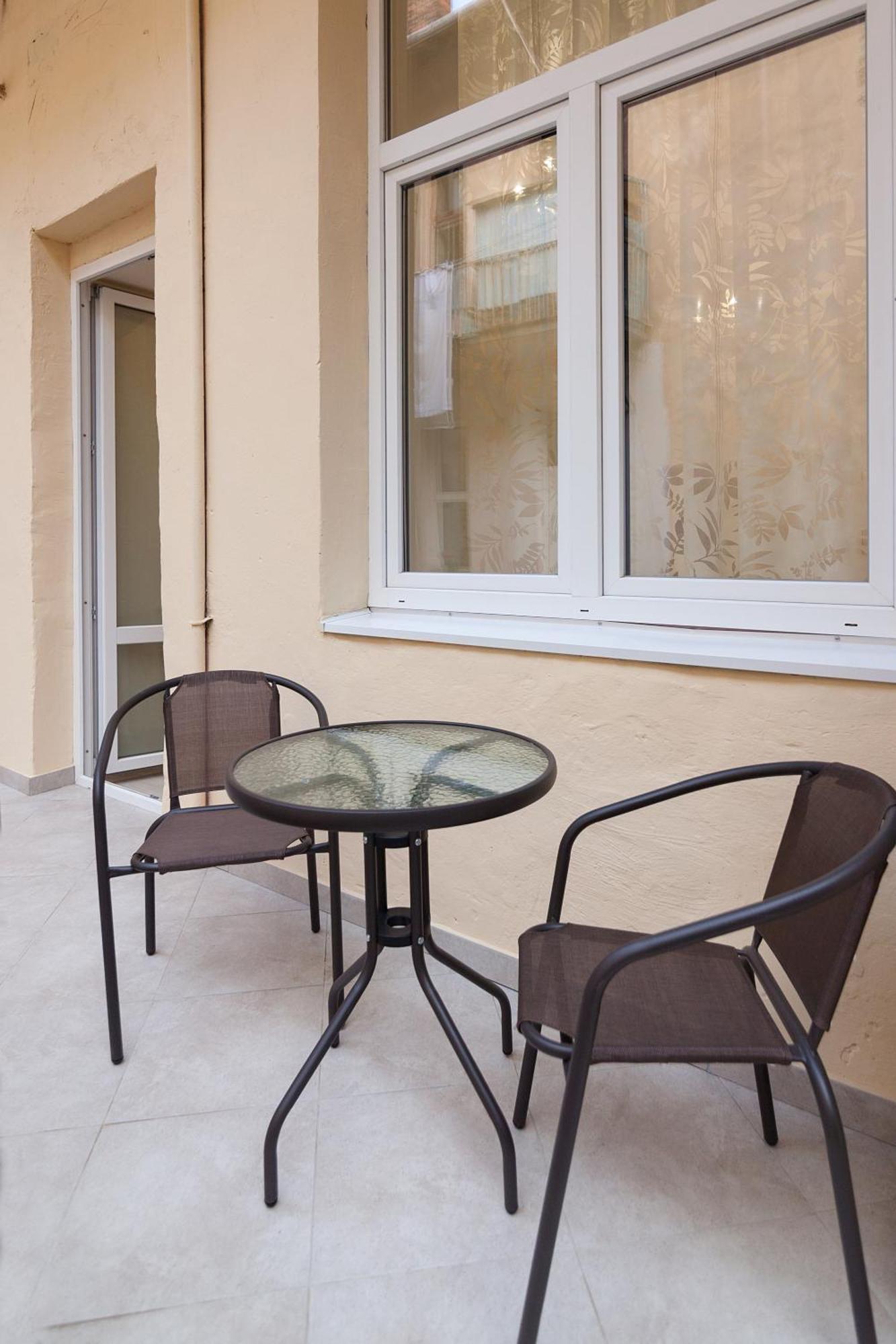 Royal Apartment On Slovatskogo 8 Lviv Buitenkant foto